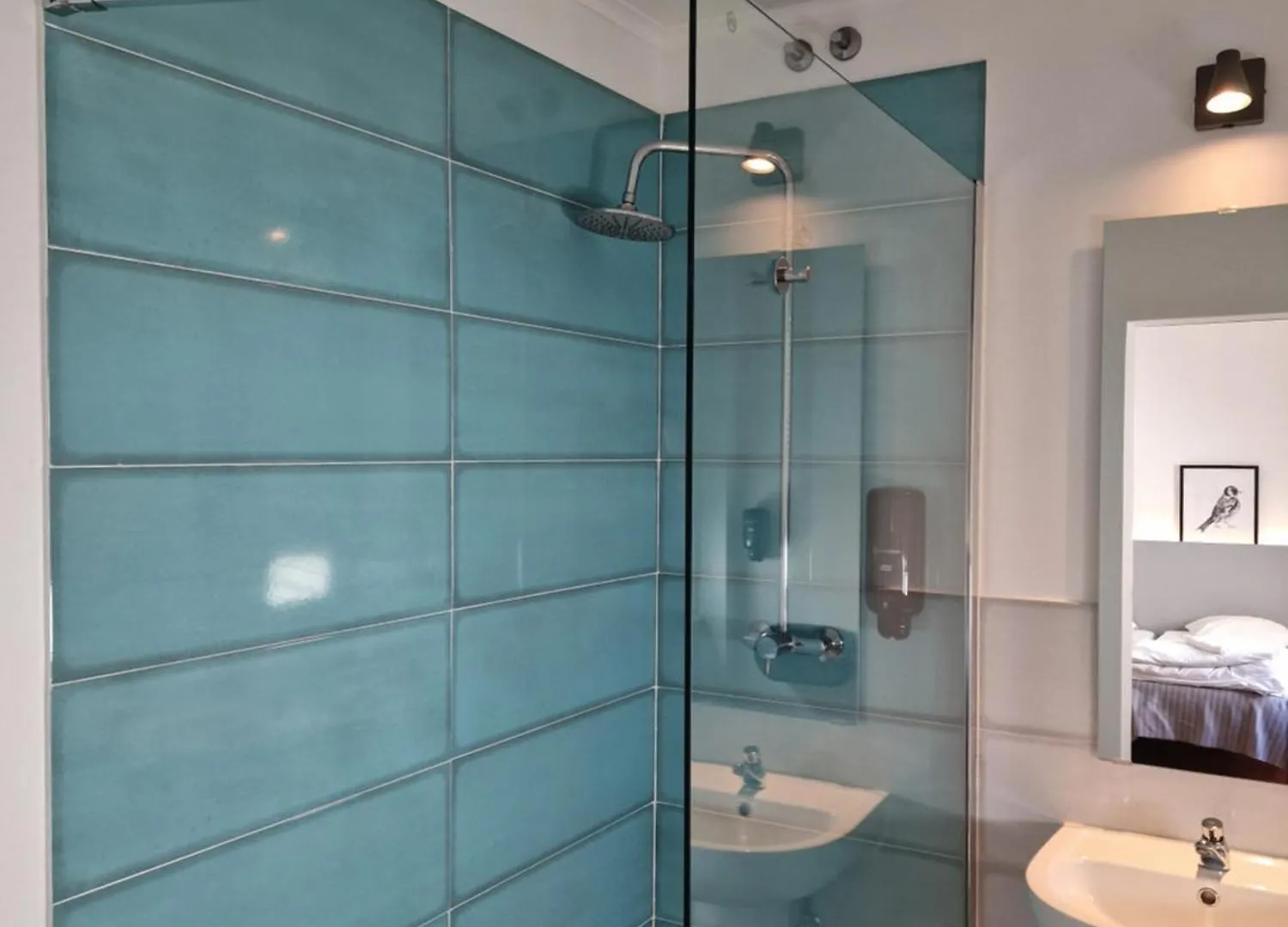 ליסבון Castilho 63 Hostel & Suites פורטוגל