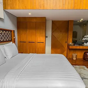 Hotel Kayumas ****
