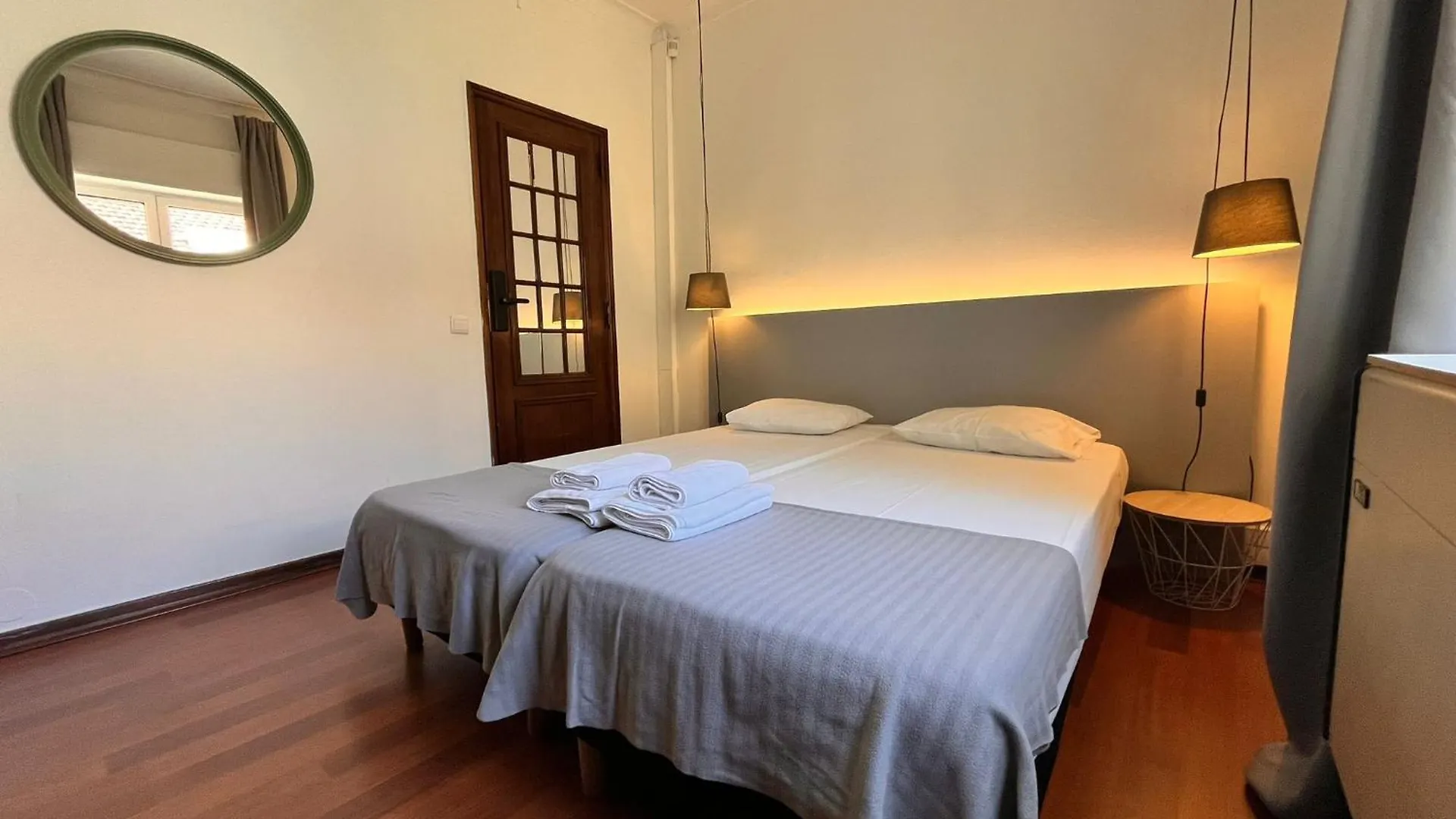 Castilho 63 Hostel & Suites Lisboa 0*,  Portugal